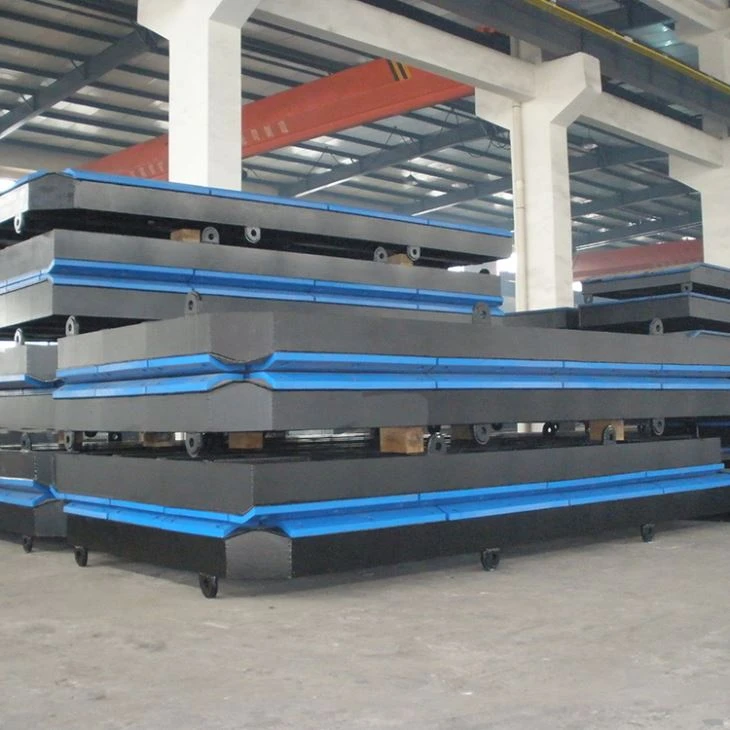 Low Resistance Sliding Front Panel